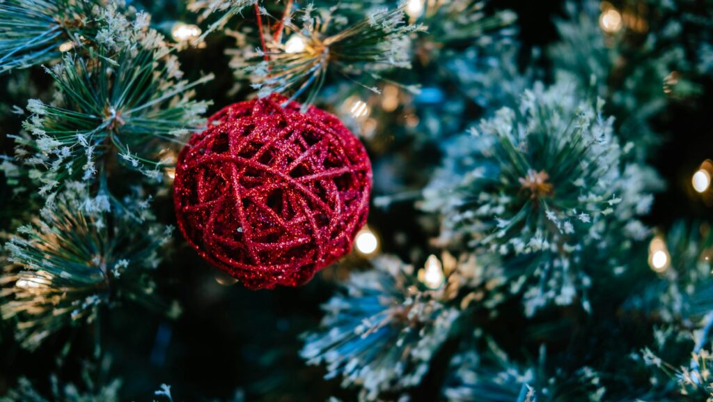 View of a Christmas tree ornament